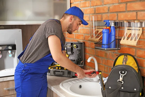 Su Tesisatçısı Seçerken Nelere Dikkat Edilmeli? en iyi tesisatci